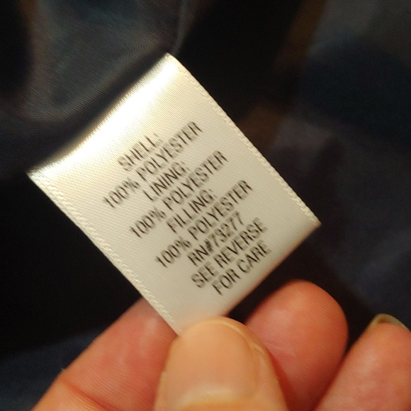 CROFT & BARROW QUILTED VEST - Picture 5 of 7